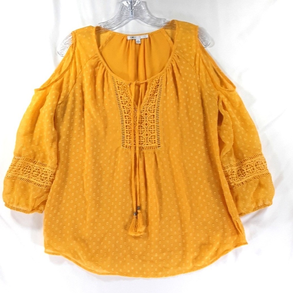 DR2 Mustard Yellow Clip Dot Cold Shoulder Crochet Lace Blouse Top Medium